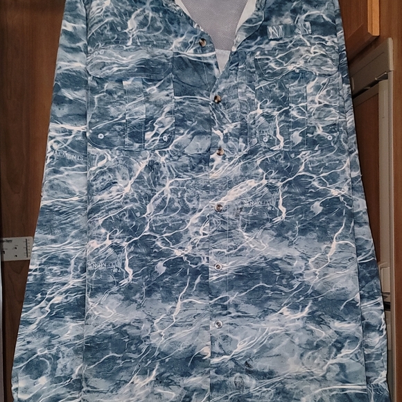Mossy Oak Blue and White Men's Shirt Large - Picture 1 of 2